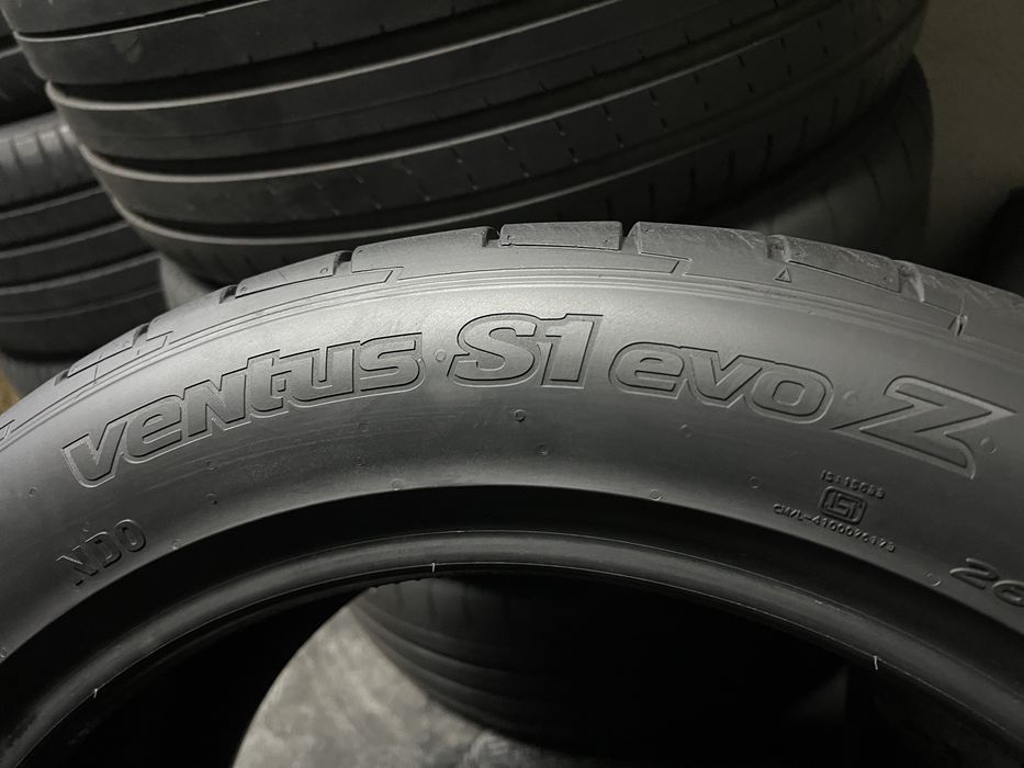 295/40/19 и 265/45/19 HANKOOK DOT 4224г. - като Нови!