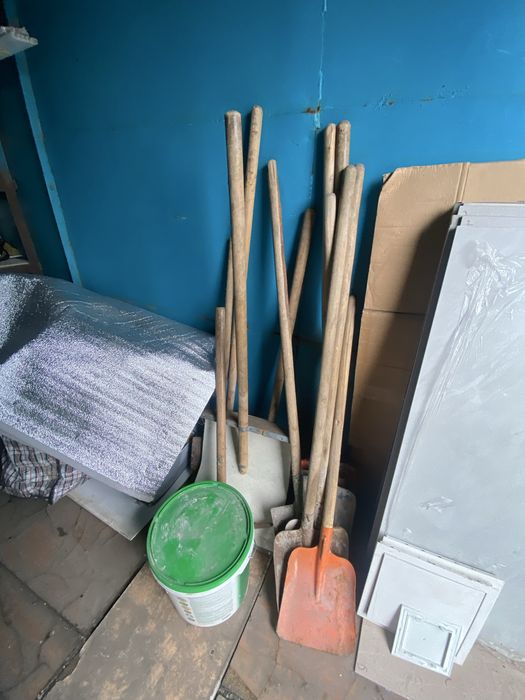 Лопаты продам б/у