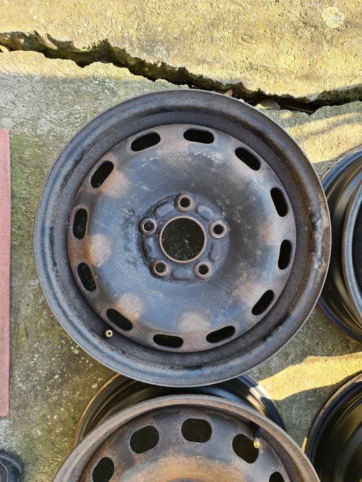 jante tabla R 15 ~ 5 x 108 ~ Ford Focus Fiesta Fusion