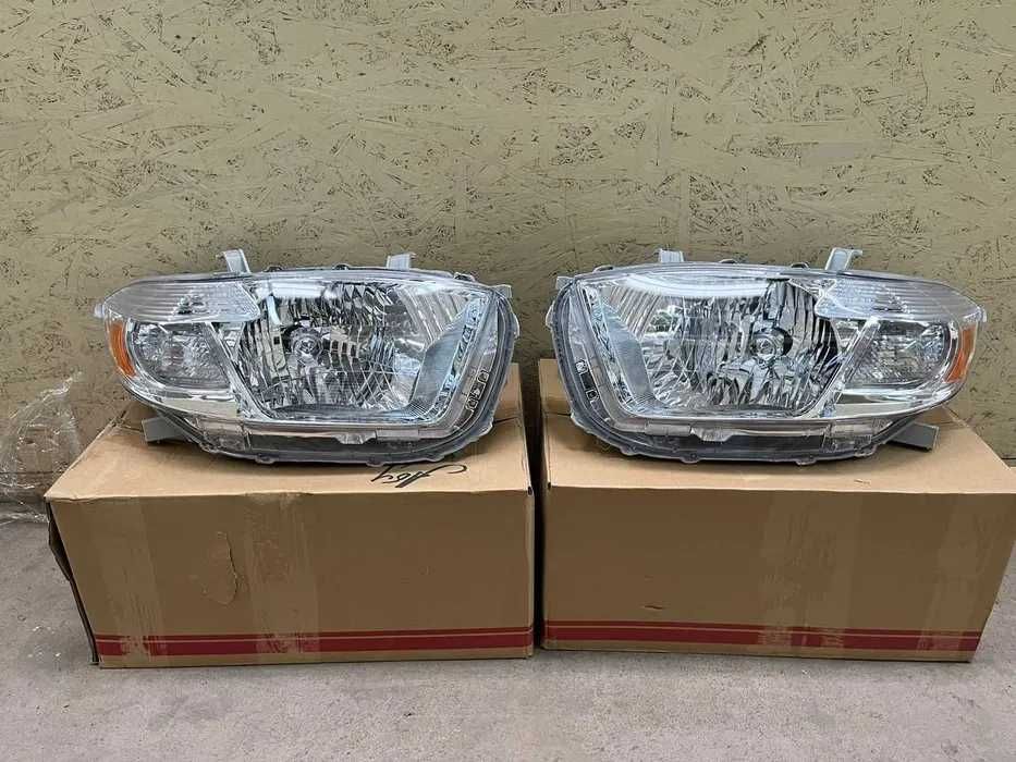 Фара передняя Тойота Хайландер 08-10/ Toyota Highlander 08-10