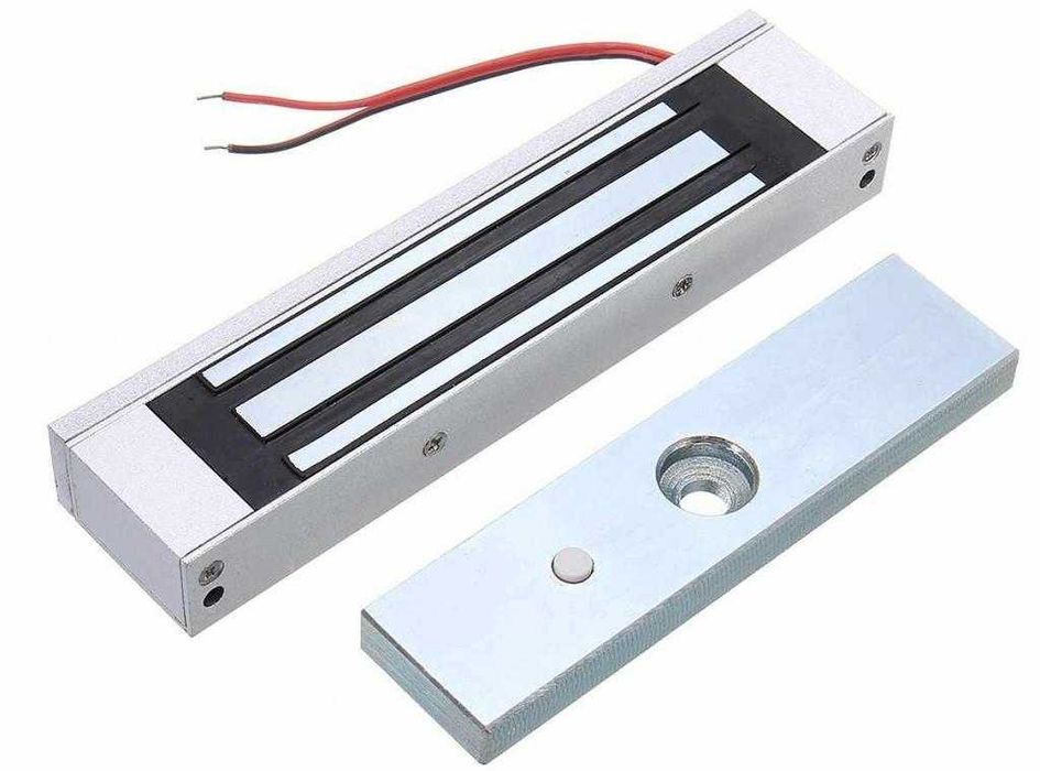 Kodoviy ponellar sotiladi qulflari bilan komplekt