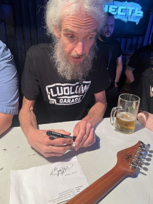 Suhr Guthrie Govan