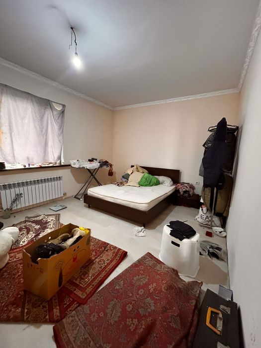 Продаётся двухэтажный дом за городом