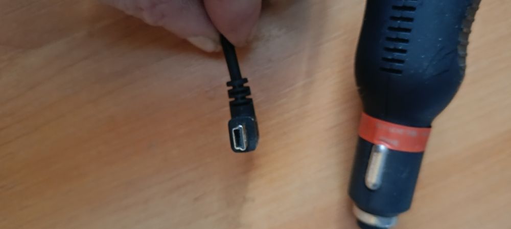 Видеорегистратор зарядное устройство