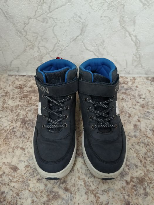 Продам обувь на мальчика