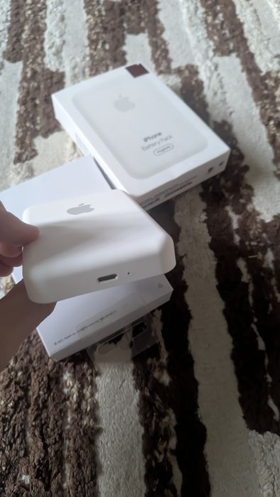 Внешняя зарядка Magsafe