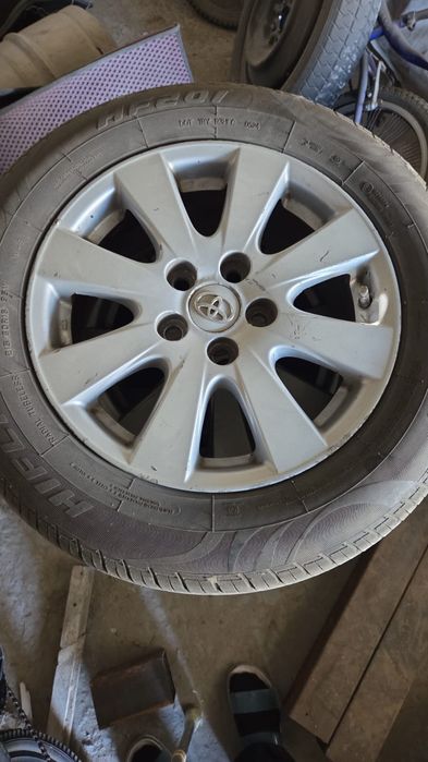 Продам летние шины 215/60/16