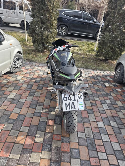 KAWASAKI ZX10R 400CC (400 кубовый)