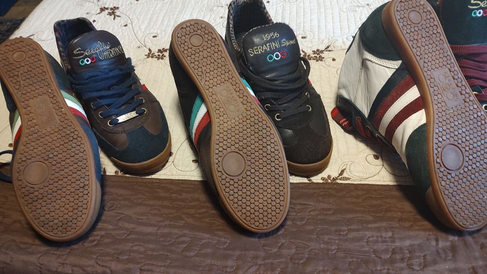 Vând pantofi sport 41