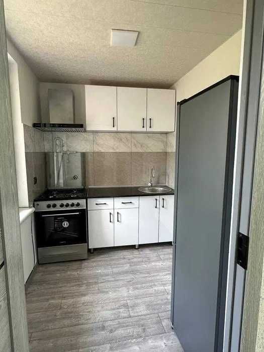 Сдаётся срочно 2 комнатная квартира на