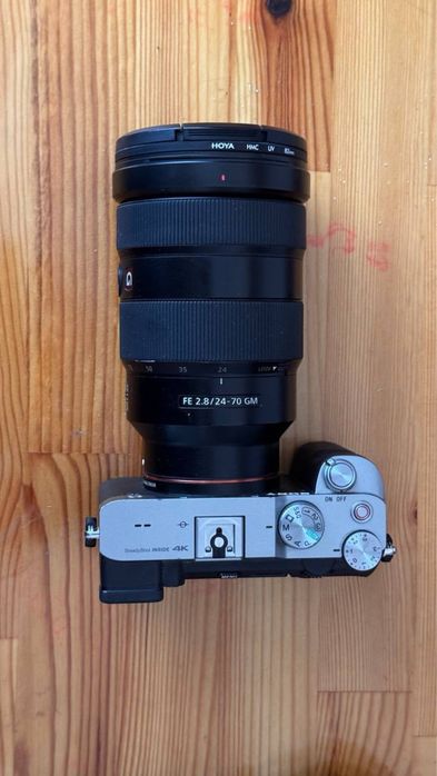 Продам камеру Sony a7c В комплекте с объективом Sony e 24-70 gm f2.8