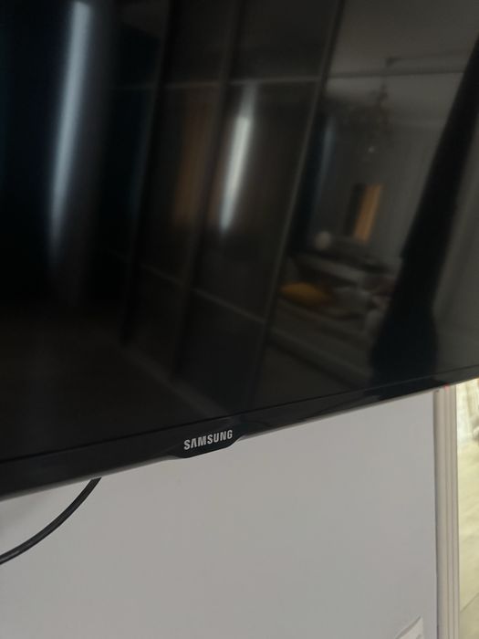 телефизор Samsung