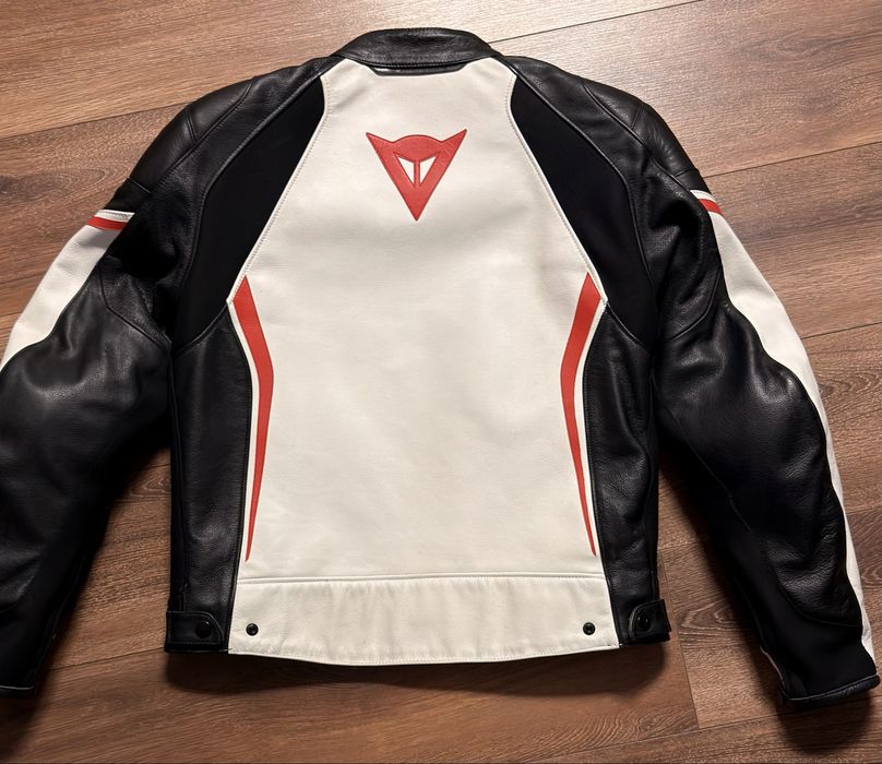 Кожено яке Dainese Assen 54 номер