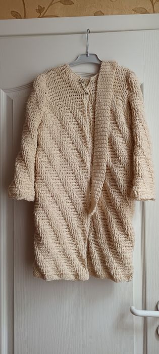 4,99 lei livrarea azi Port românesc traditional - Haina de iarna, feti