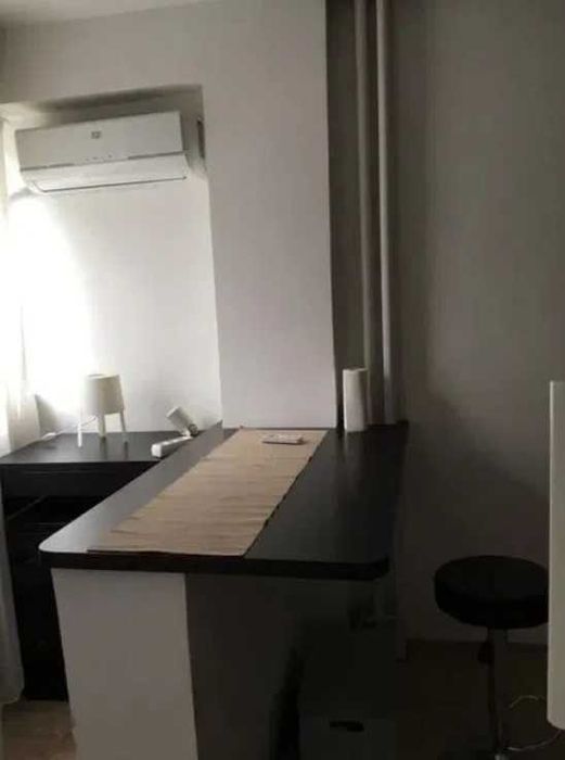 Дава се под наем Тристаен апартамент в Бургас, Меден рудник - зона В - 85 кв.м за 290.7 € - Снимка #1