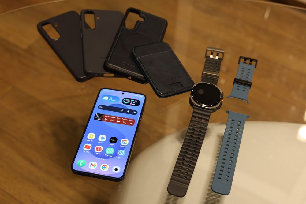 Samsung Galaxy S25+Galaxy Watch Ultra