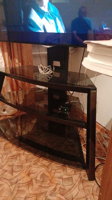 Продам телевизор