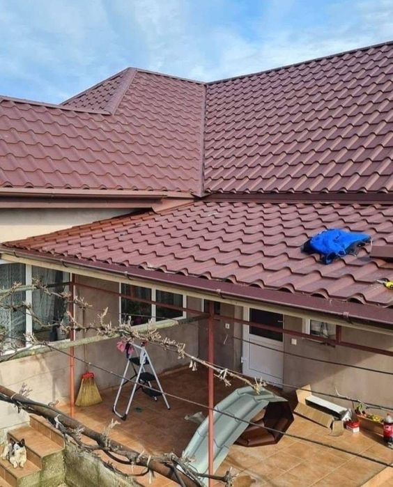 Cauți o echipă serioasă pentru acoperișul casei tale? Oferim servicii