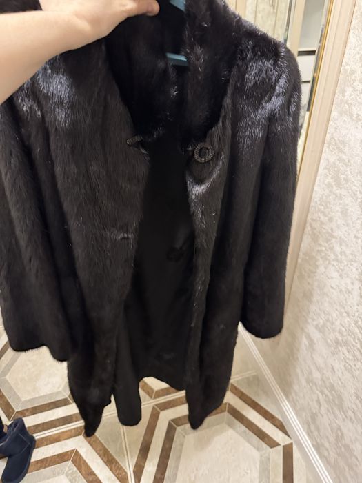 Продам норковую шубу