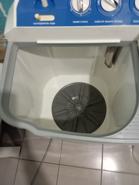 Продам стиральную машинку