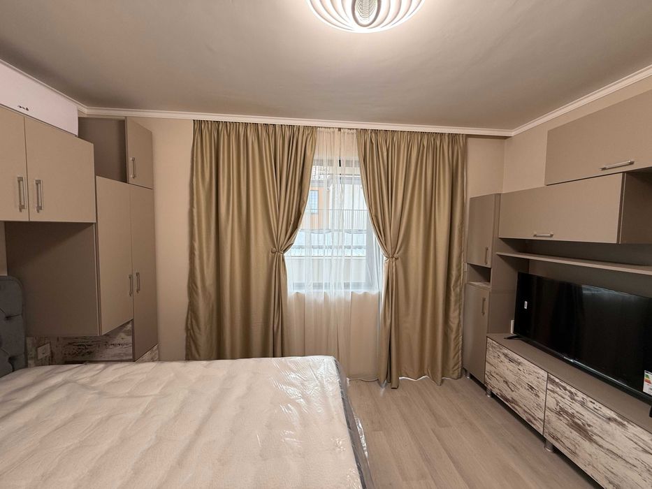 Продава се Двустаен апартамент в Търговище, Вароша - 66 кв.м за 711 €/кв.м - Снимка #3