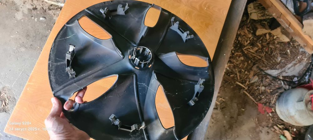 Тасове за Тесла Модел 3 Tesla Model 3