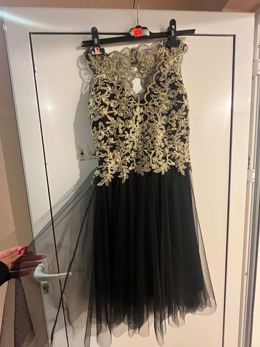 Дамска рокля за събития