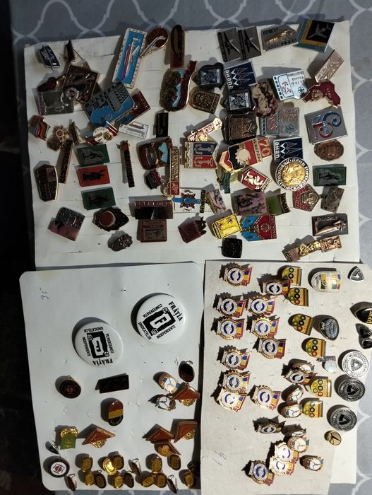 insigne străine și romanesti, plachete, medalii