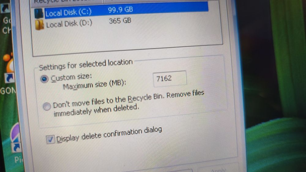 Лаптоп Asus X401U