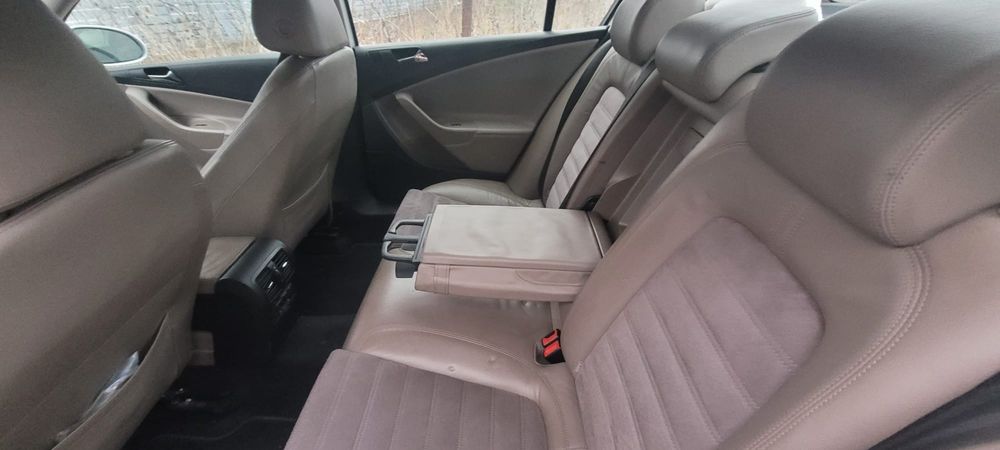 Volkswagen Passat 2007 – 2.0 FSI 4Motion, Trapa, Piele, Full Electric