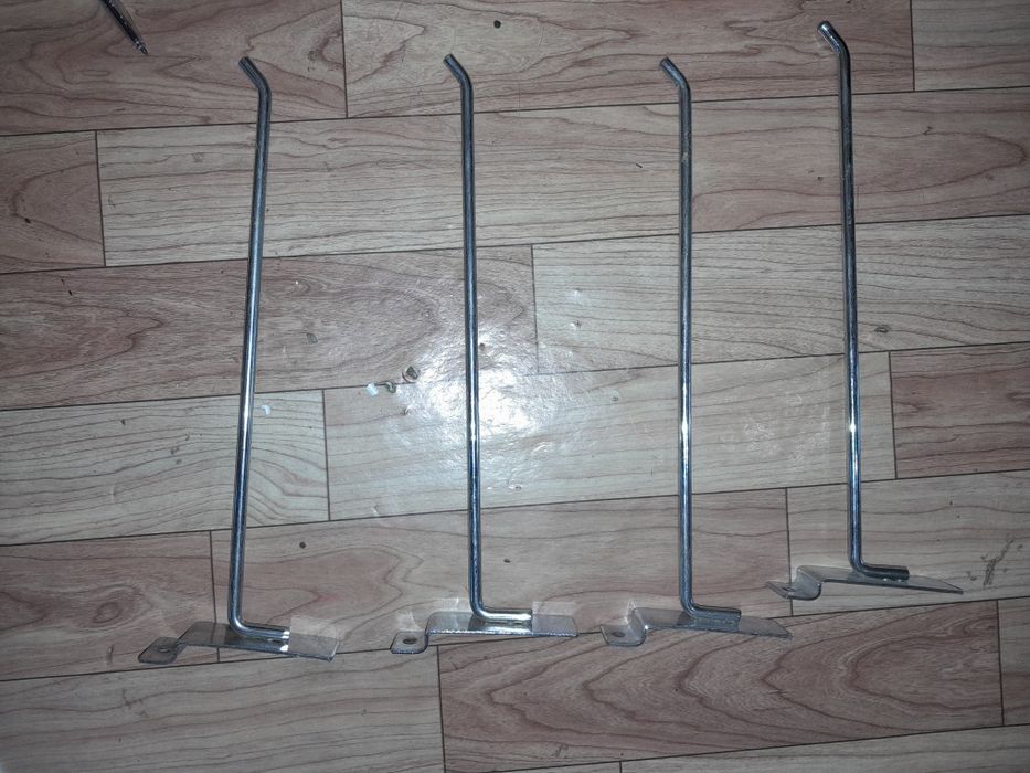 Крючки на экономпанели. Для эконом панелей