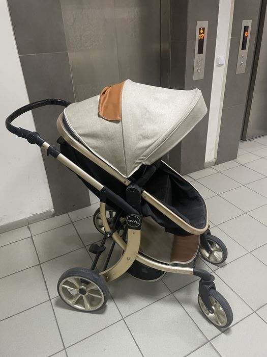 Продам коляску 3 в 1