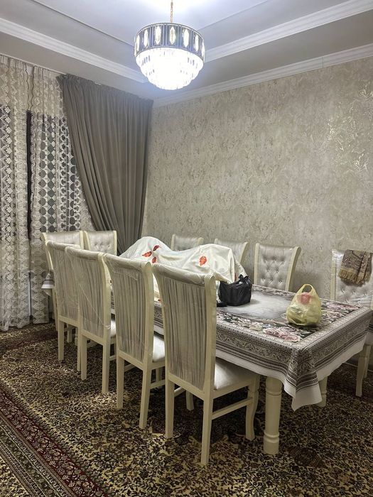 Ikki etajkali 5 honali uy sotiladi uy o'zimiki