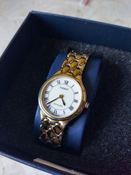 Superb ceas dama Tissot,quartz,baterie noua,model elegant deosebit