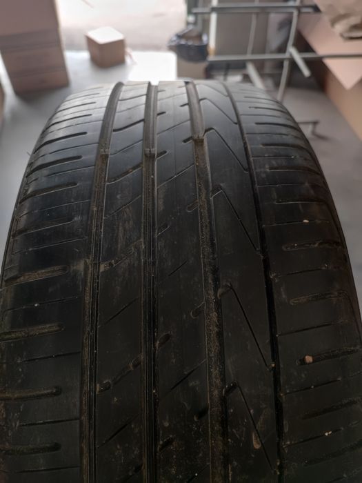 235/50/19 Hankook