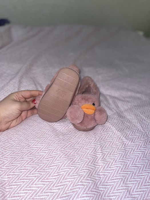 Обувь для девочек топочки