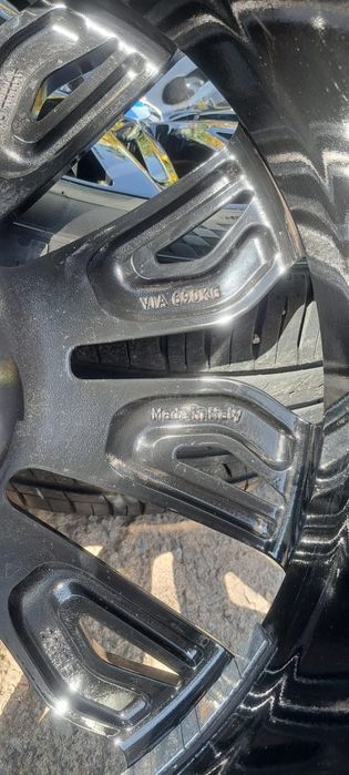 Разнаширокие диски с шинами от БмВ