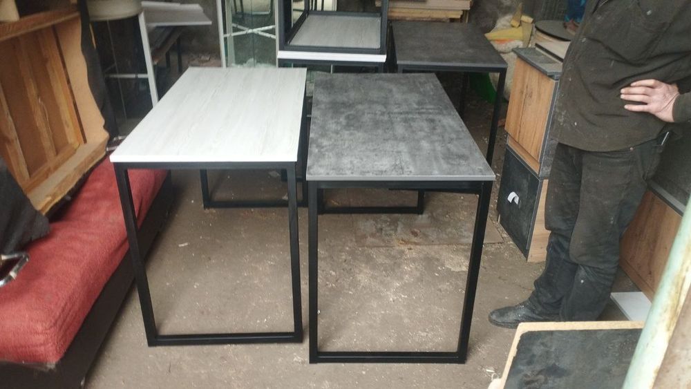 Компьютерный стол для офиса, учебного центра