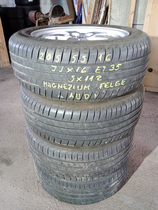 AUDI оригинални джанти със летни гуми 205/55/16 7J ET35 5x112 цо66
