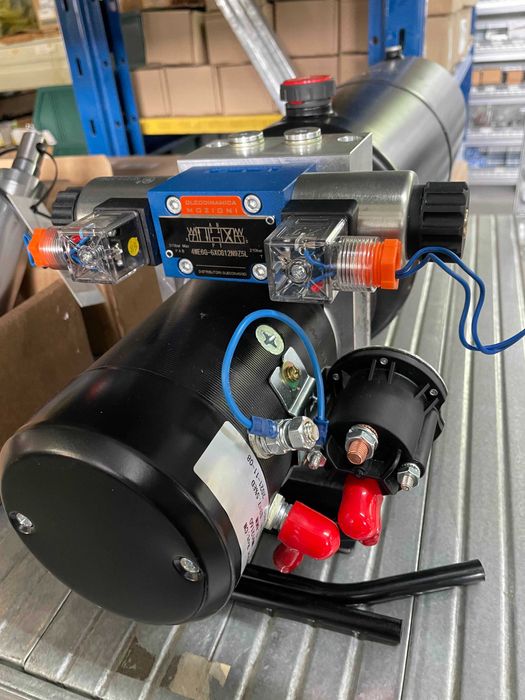 Unitate hidraulica trailer motor12VDC dubla comanda electrovalva 12 lt