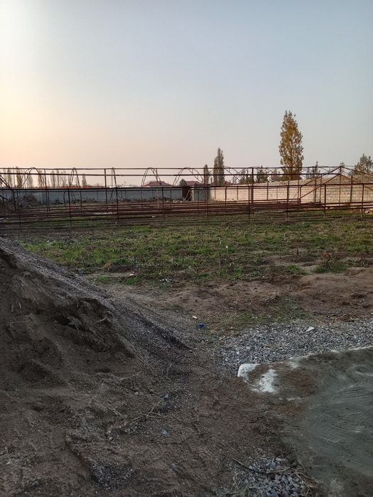 Юкори чирчик тумани платина атрофида 11 сотих