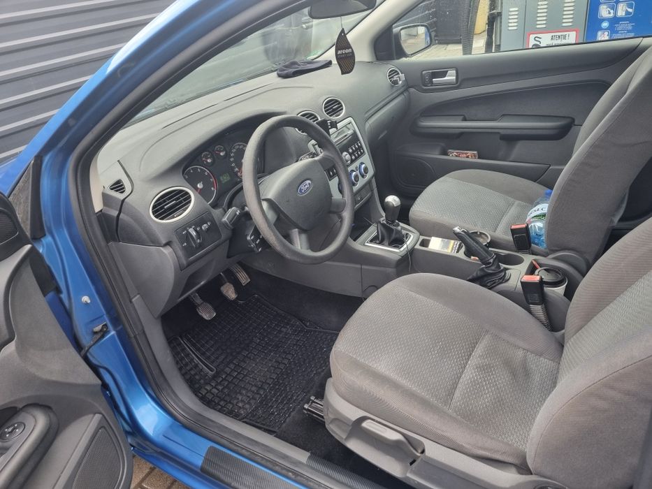 Vând - Schimb Ford focus 1.4