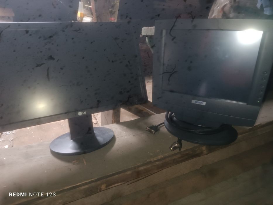 Televizore și monitoare