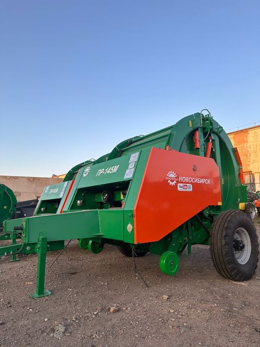 Пресс-подборщик рулонный ПР-145М