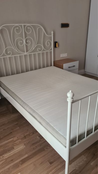 Продам кровать икеа 140*200