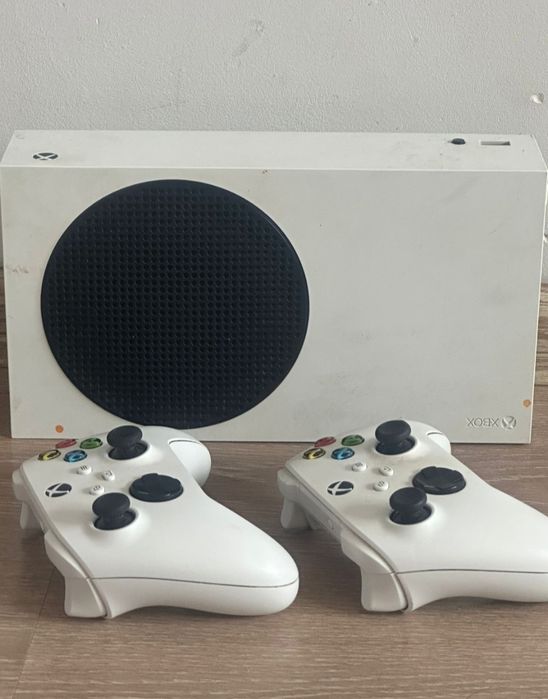 Xbox series s продаю