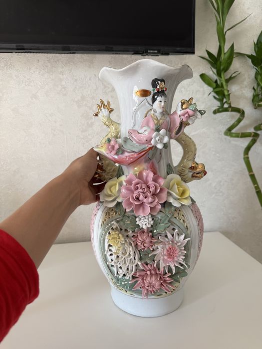 Ноёб буюмлар сотилади