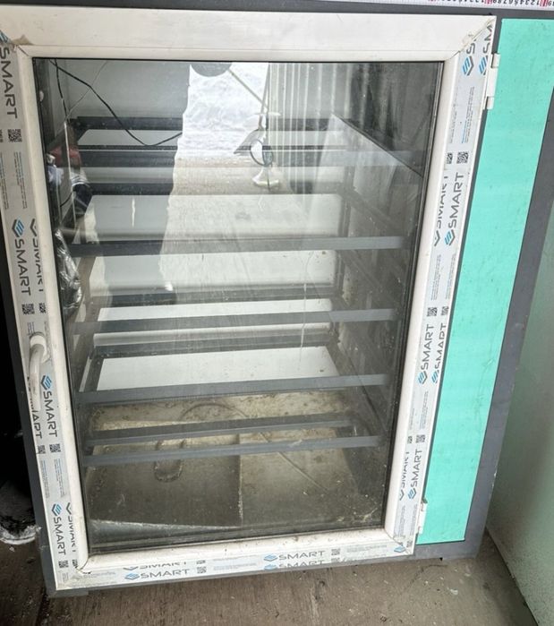 Продам инкубатор для перепелок