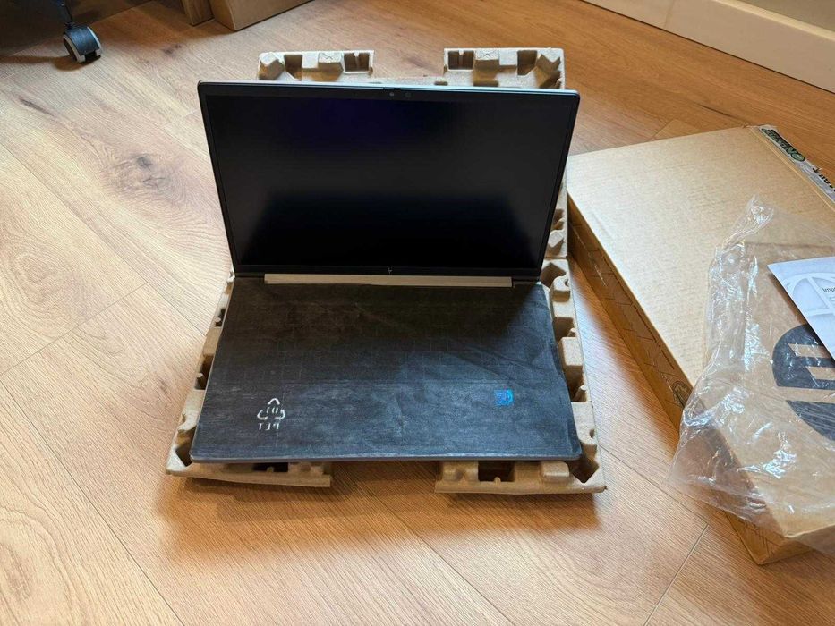 Laptop HP Zbook G-9