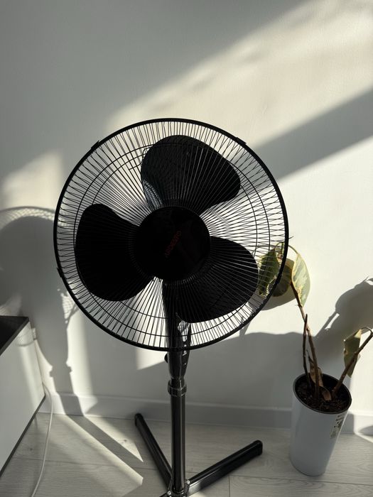 Продам вентилятор